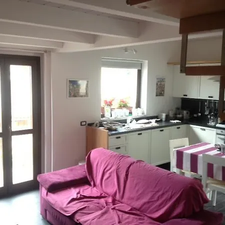 Parco La Collina Ferienhaus *